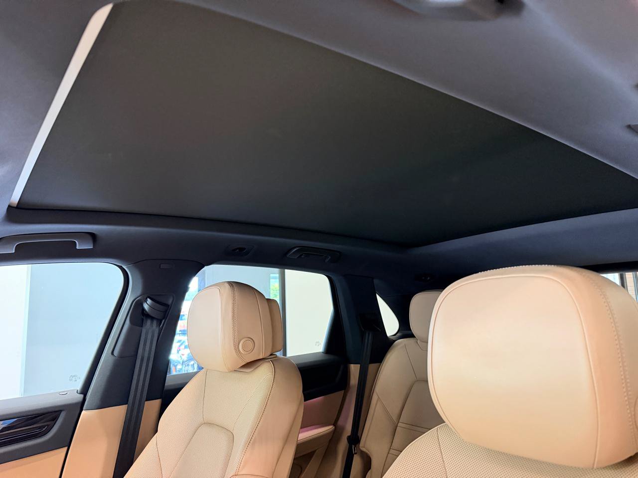 Used 2019 Porsche Cayenne AWD/4WD image 20