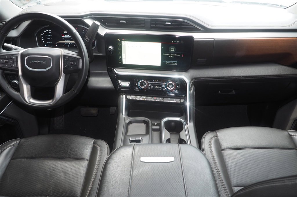 Used 2024 GMC Sierra 3500 Denali w/ Denali Reserve Package image 18