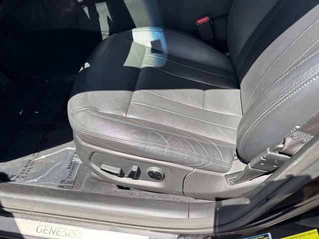 Used 2018 Genesis G80 3.8 AWD/4WD image 15