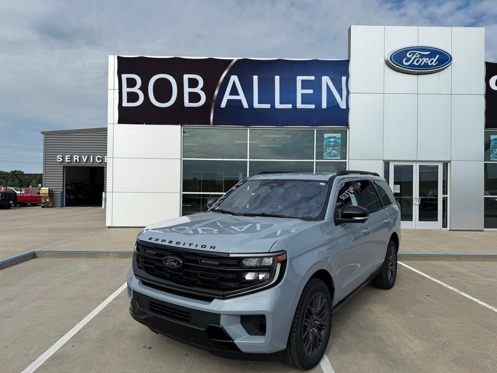 New 2025 Ford Expedition Platinum w/ Stealth Performance Package