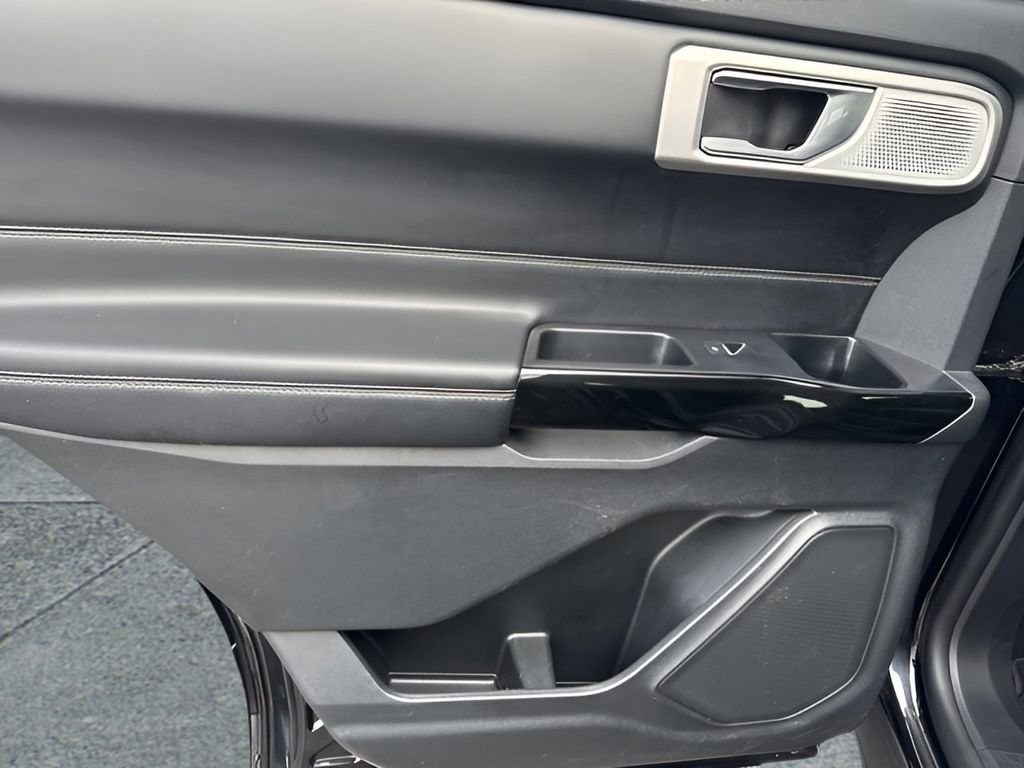 Used 2022 Ford Explorer ST w/ Equipment Group 401A image 47