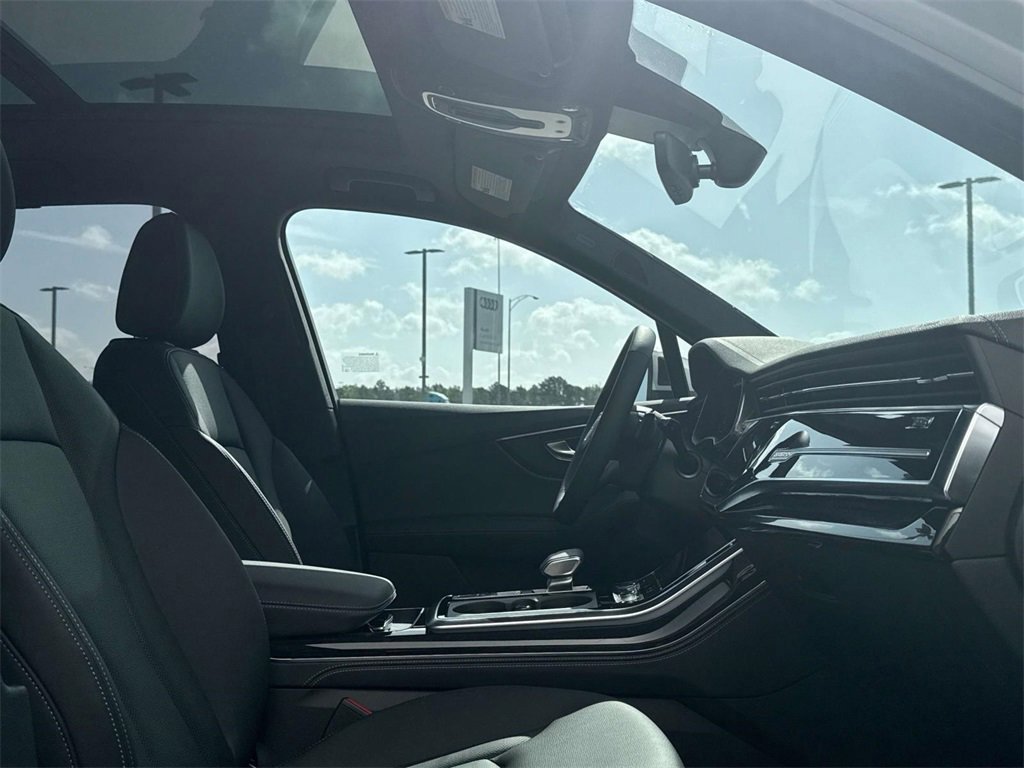 New 2025 Audi Q7 3.0T Premium Plus image 10