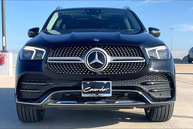 Used 2021 Mercedes-Benz GLE 450 4MATIC image 3