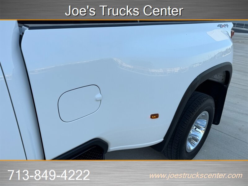 Used 2021 Chevrolet Silverado 3500 LTZ w/ LTZ Convenience Package AWD/4WD image 46