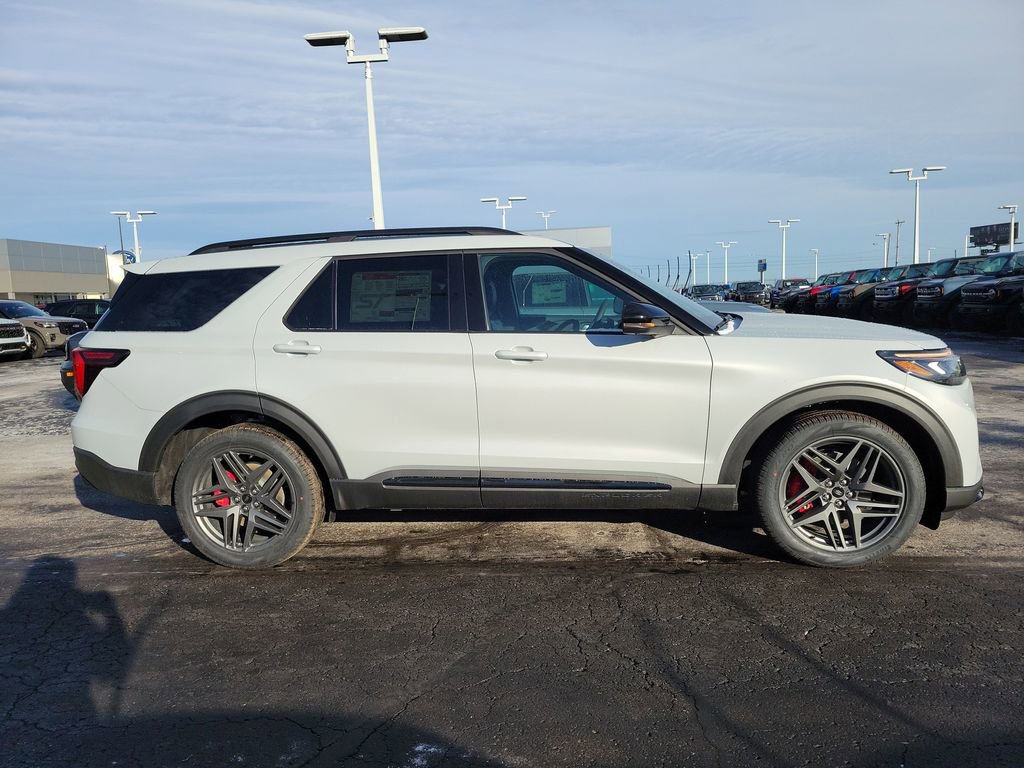 New 2026 Ford Explorer ST w/ Sun And Sound Package image 3