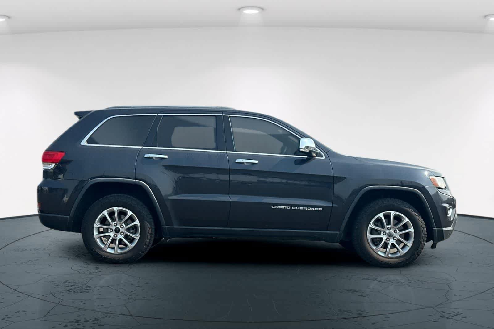 Used 2014 Jeep Grand Cherokee Limited AWD/4WD image 6