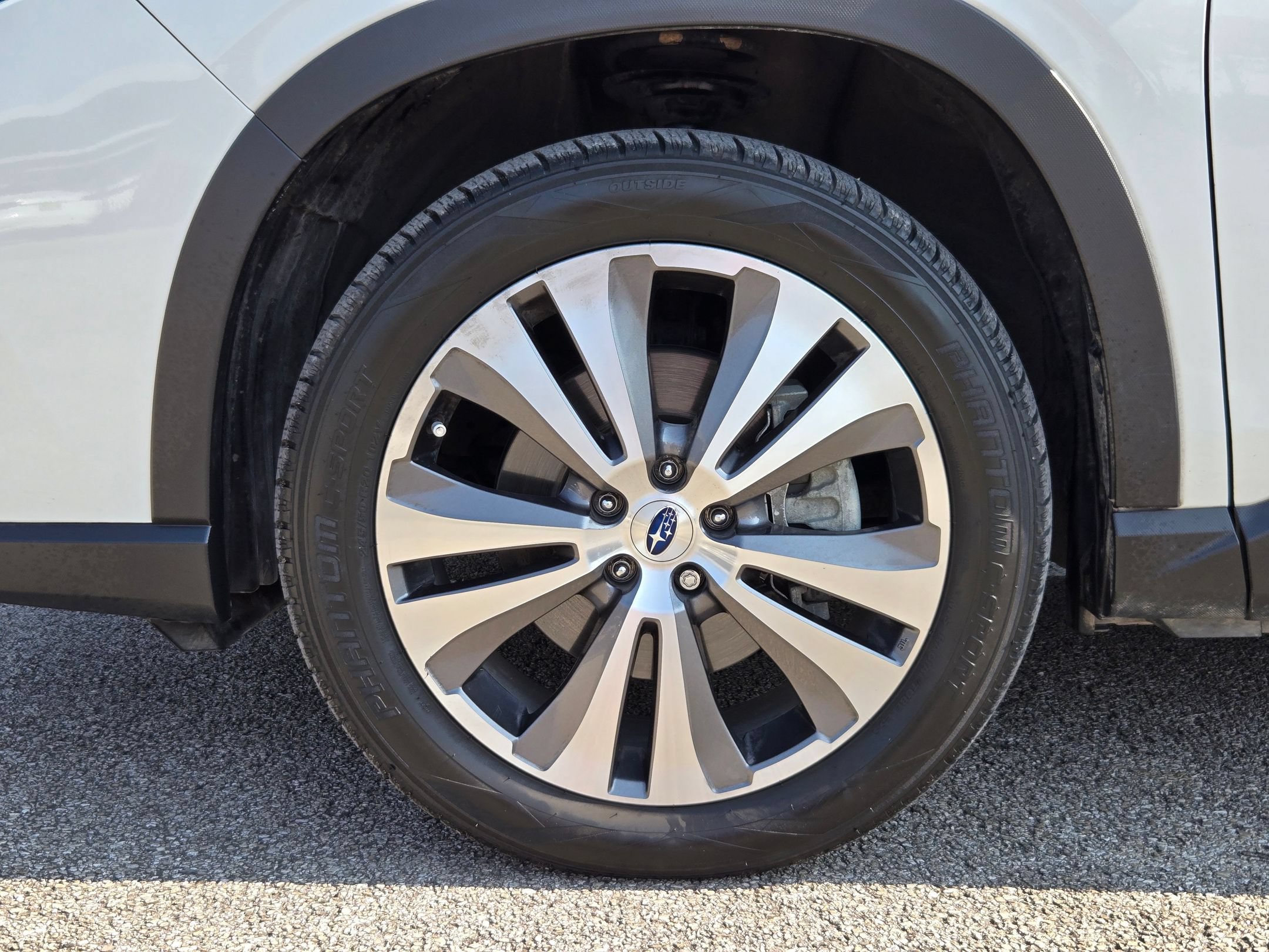 Used 2022 Subaru Ascent Limited w/ Technology Package AWD/4WD image 31