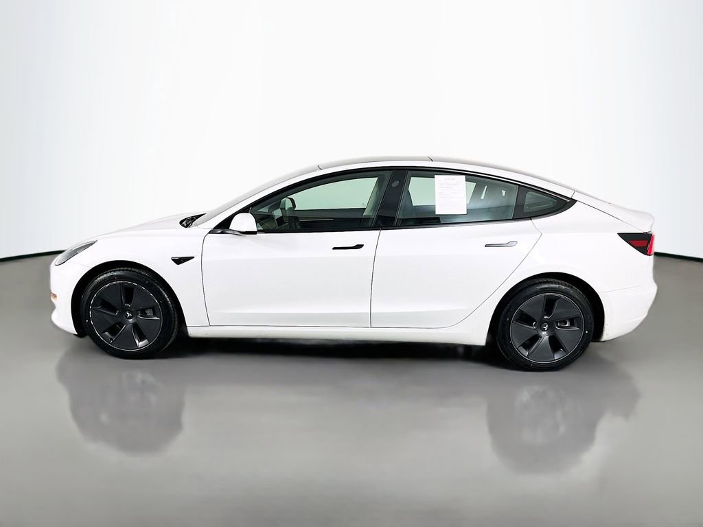 Used 2023 Tesla Model 3 Standard Range RWD image 5