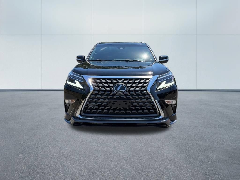 Used 2022 Lexus GX 460 Luxury w/ Sport Design Package AWD/4WD image 3