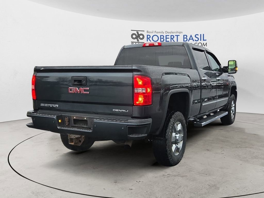 Used 2017 GMC Sierra 3500 Denali w/ Snow Plow Prep Package image 5