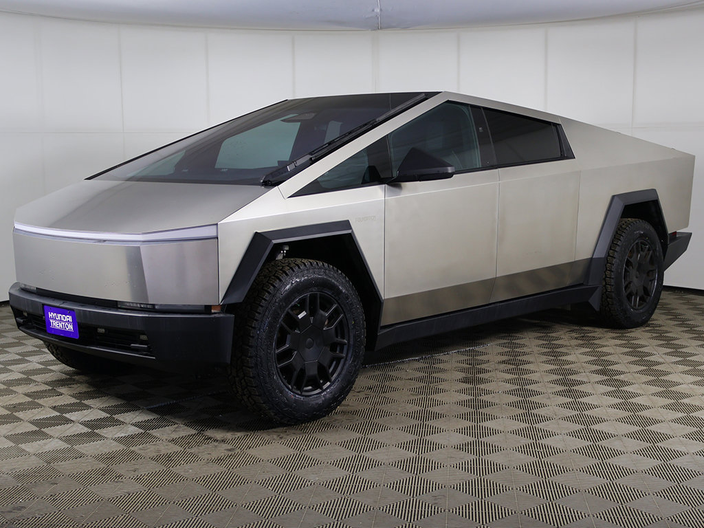 Used 2024 Tesla Cybertruck AWD Crew Cab image 9