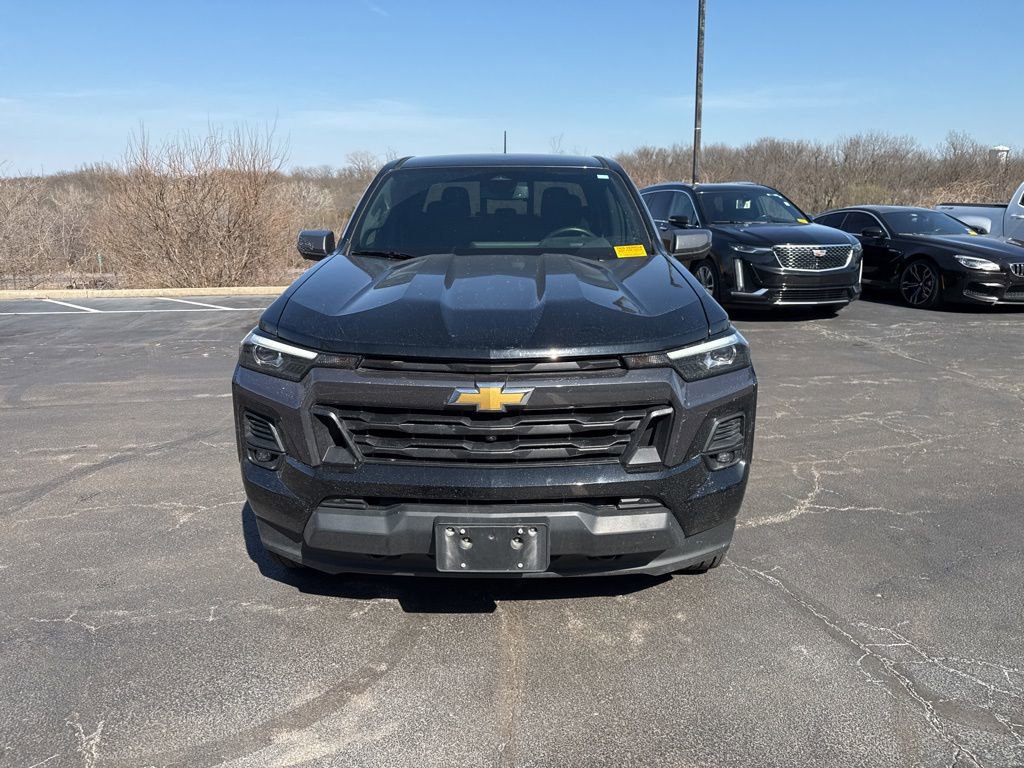 Used 2025 Chevrolet Colorado LT w/ LT Convenience Package image 20