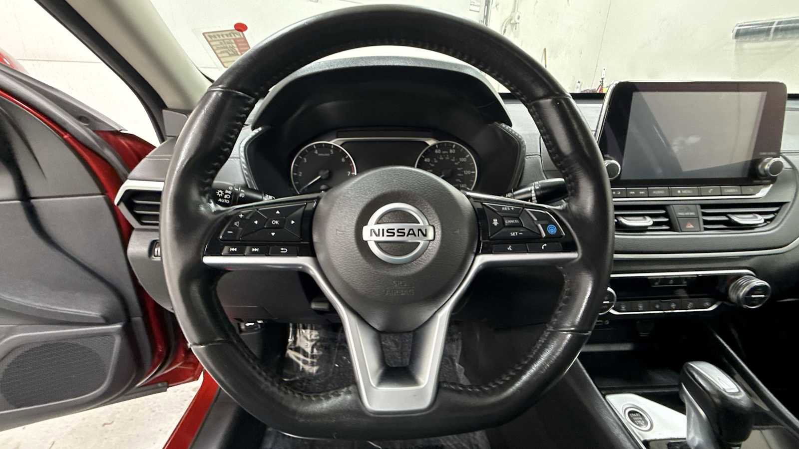 Used 2020 Nissan Altima 2.5 SV image 16