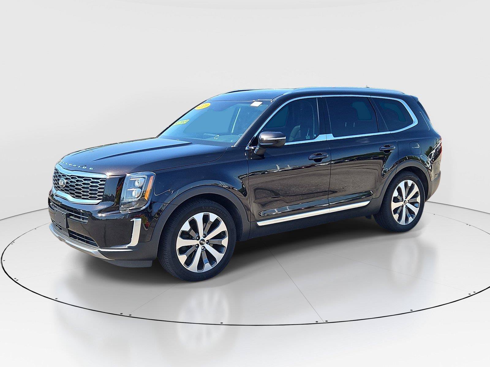 Used 2021 Kia Telluride EX w/ EX Premium Package FWD image 2