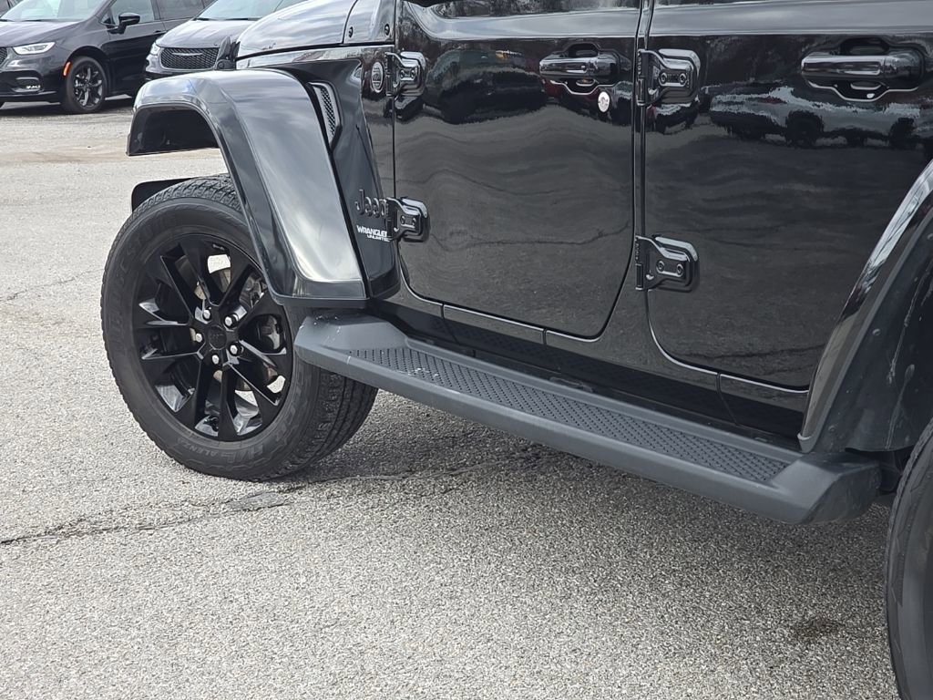 Used 2021 Jeep Wrangler Unlimited Sahara image 11