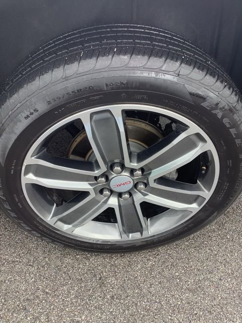 Used 2018 GMC Acadia Denali w/ Technology Package image 33