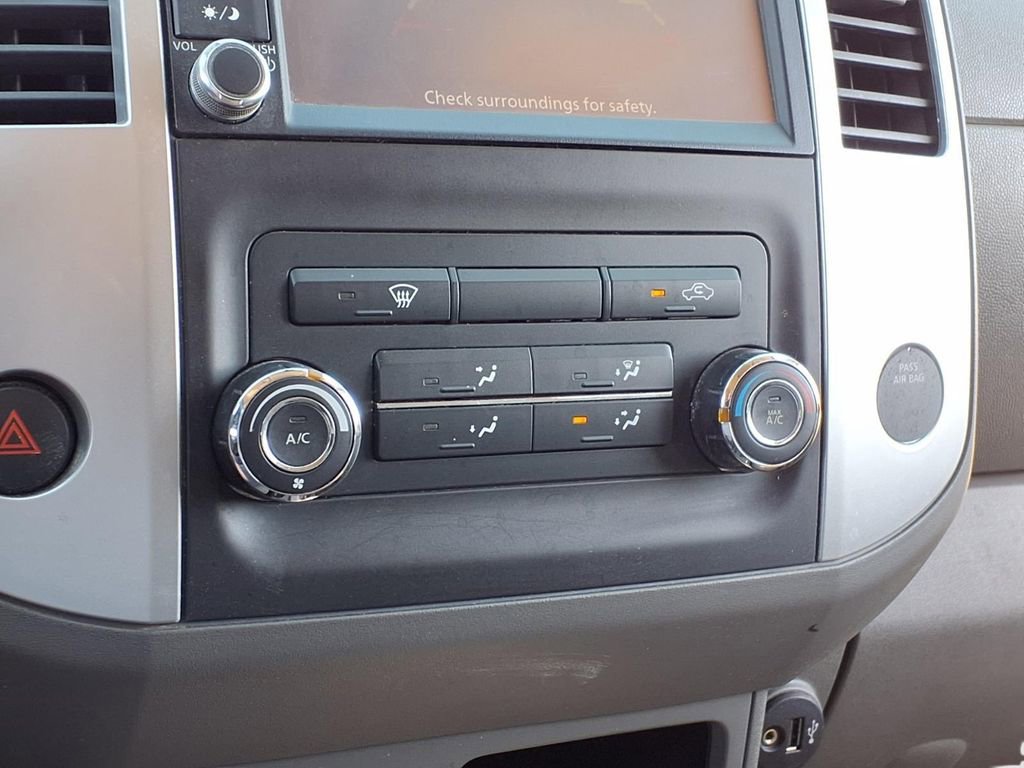 Used 2019 Nissan Frontier SV image 12