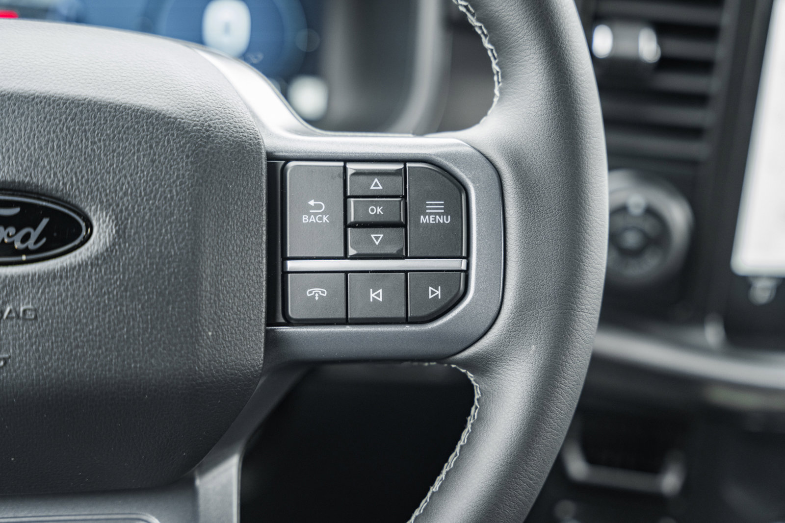 New 2026 Ford F150 Lariat w/ Equipment Group 501A Mid image 35