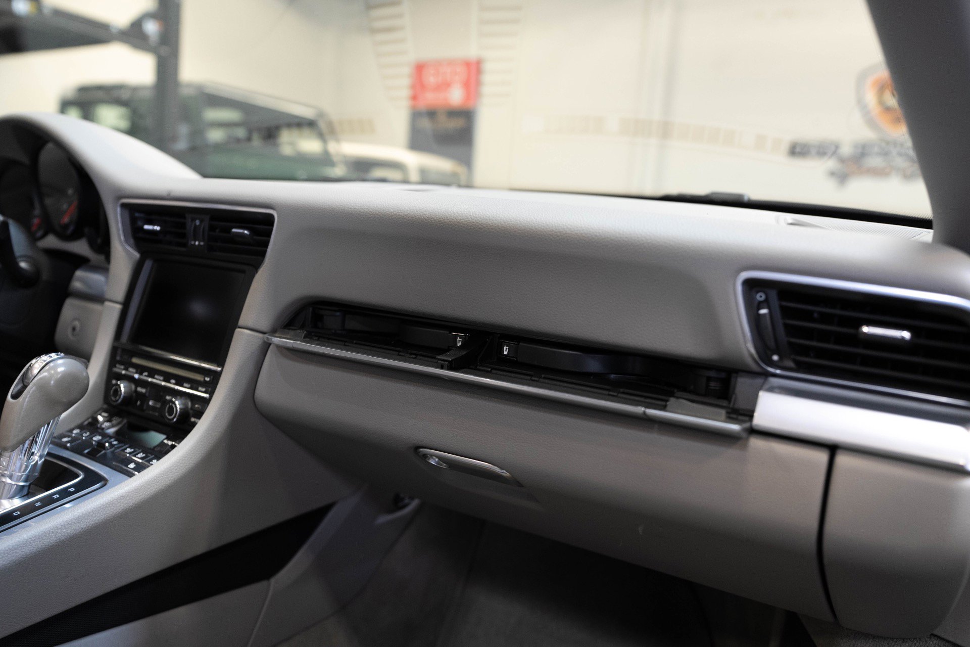 Used 2012 Porsche 911 Carrera image 78