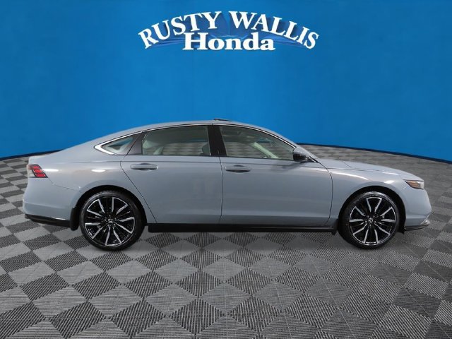 New 2026 Honda Accord Touring image 2