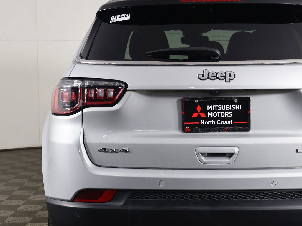 Used 2024 Jeep Compass Limited AWD/4WD image 15