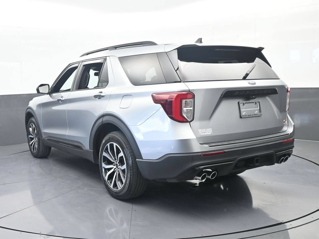 Used 2023 Ford Explorer ST AWD/4WD image 4