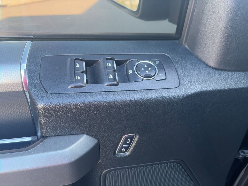 Used 2016 Ford F150 XLT w/ Equipment Group 302A Luxury image 22