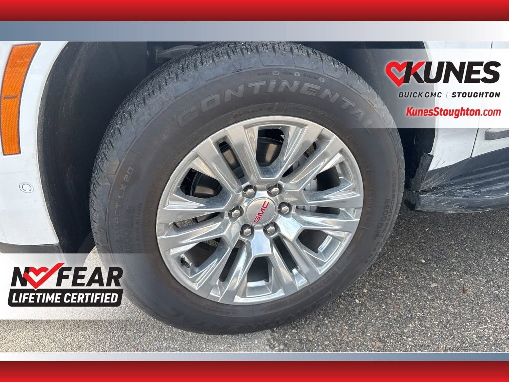 Used 2025 GMC Yukon XL Denali image 16