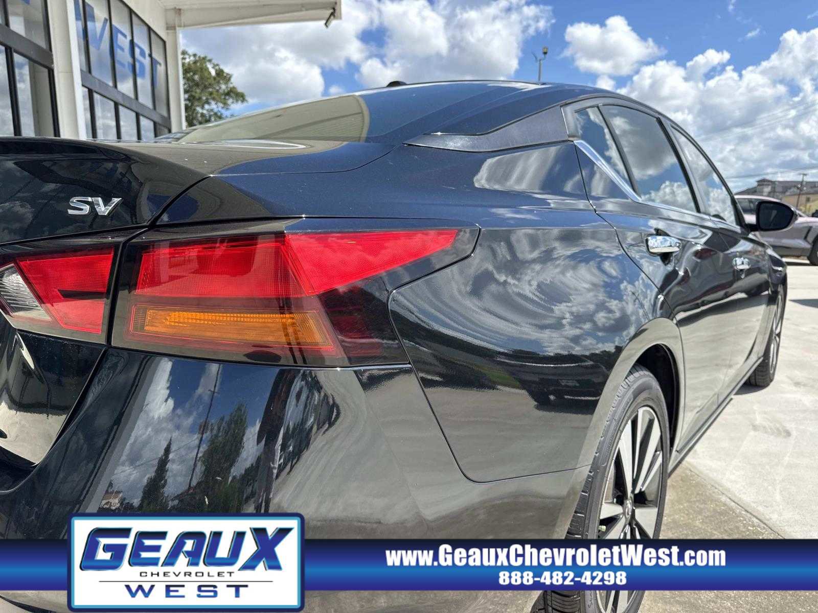 Used 2021 Nissan Altima 2.5 SV image 13