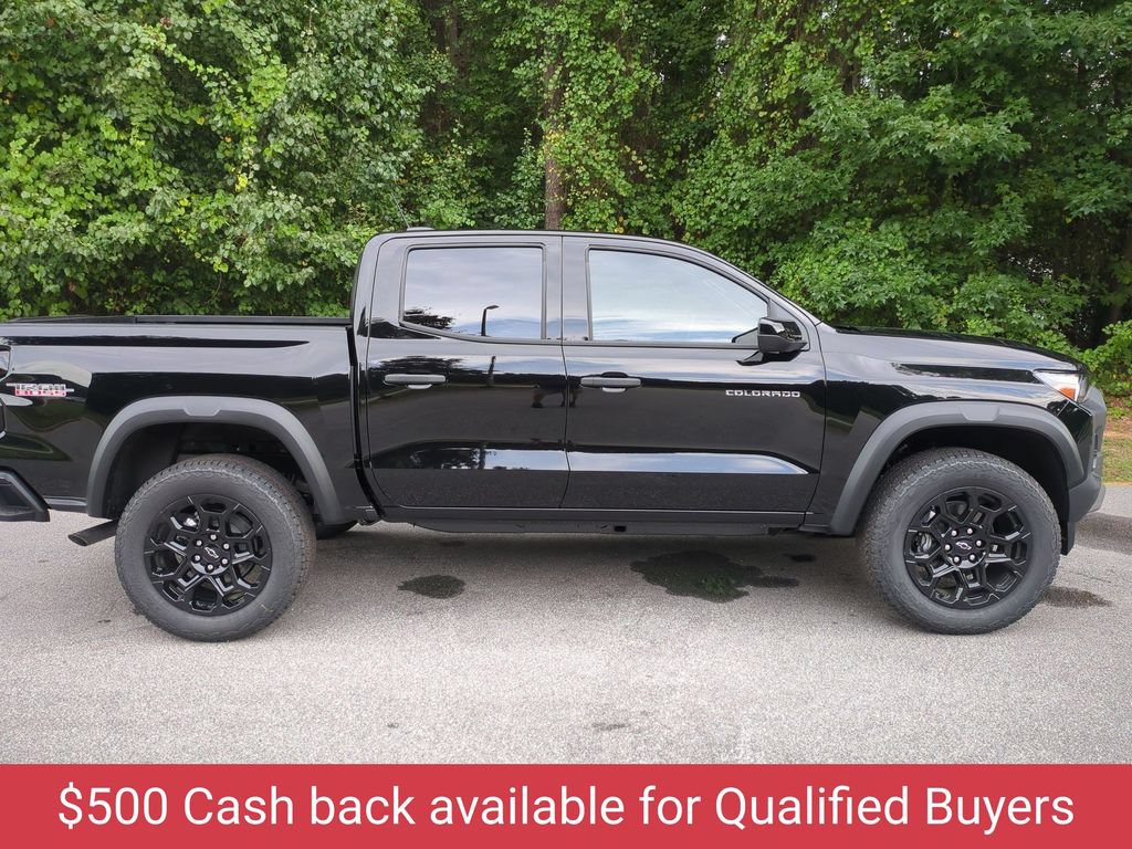 New 2026 Chevrolet Colorado Trail Boss AWD/4WD image 3