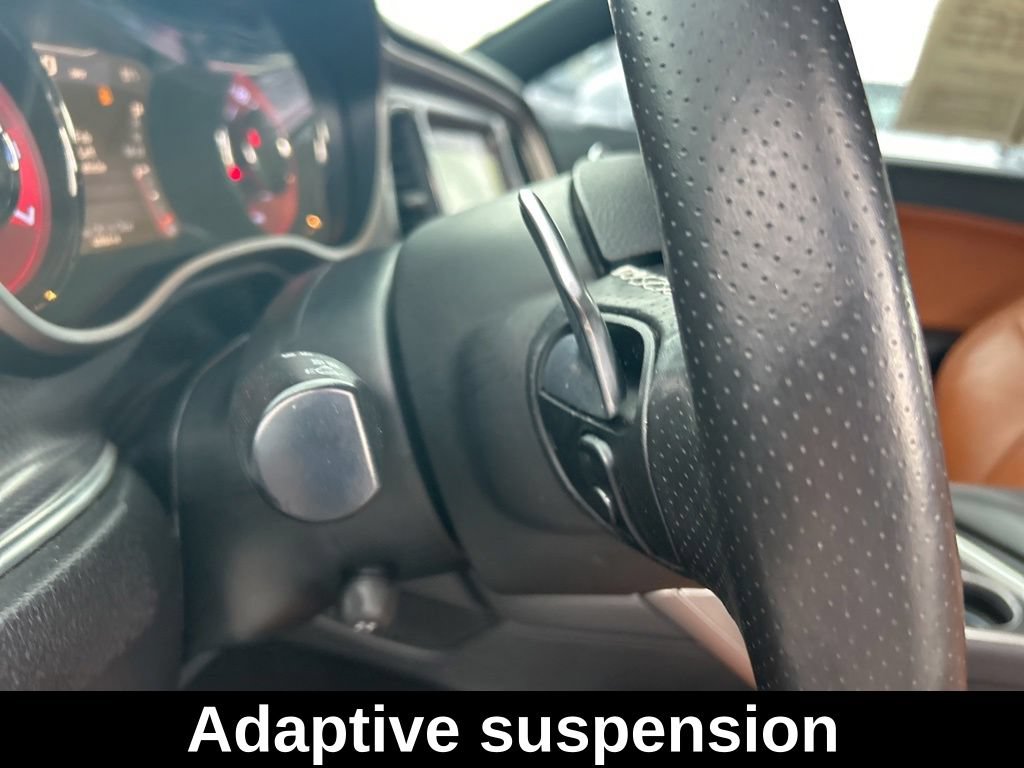 Used 2019 Dodge Challenger SRT Hellcat RWD image 32