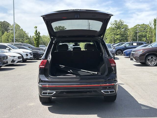 Used 2024 Volkswagen Tiguan SEL R-Line AWD/4WD image 14