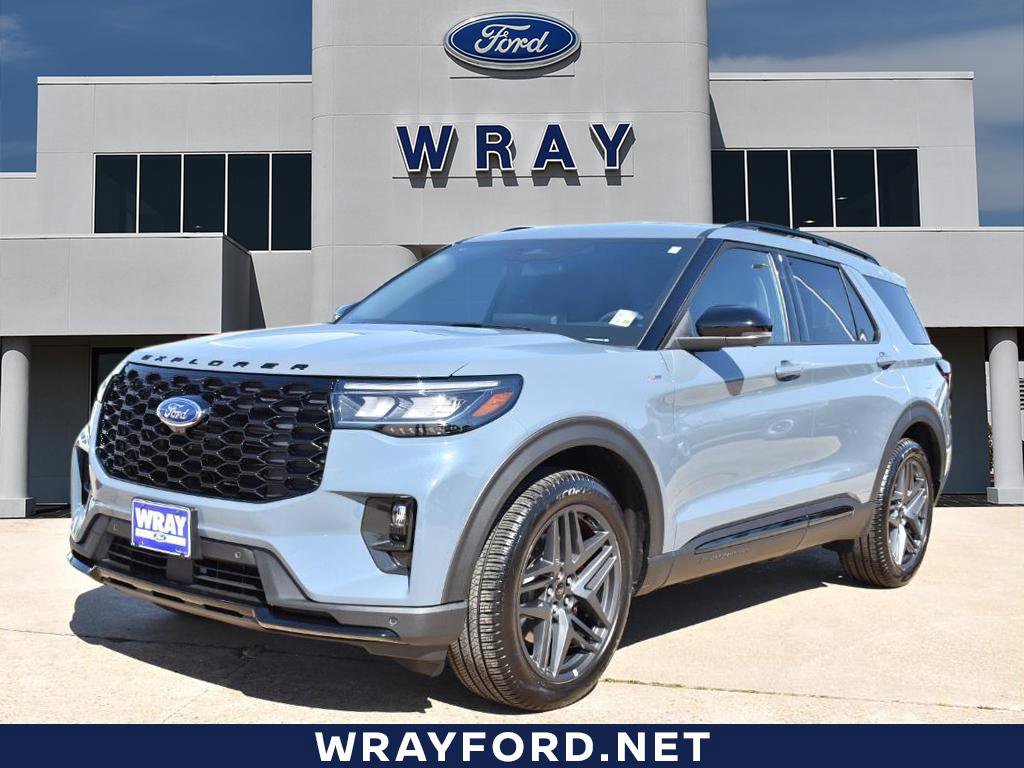 New 2025 Ford Explorer ST-Line w/ Premium Package