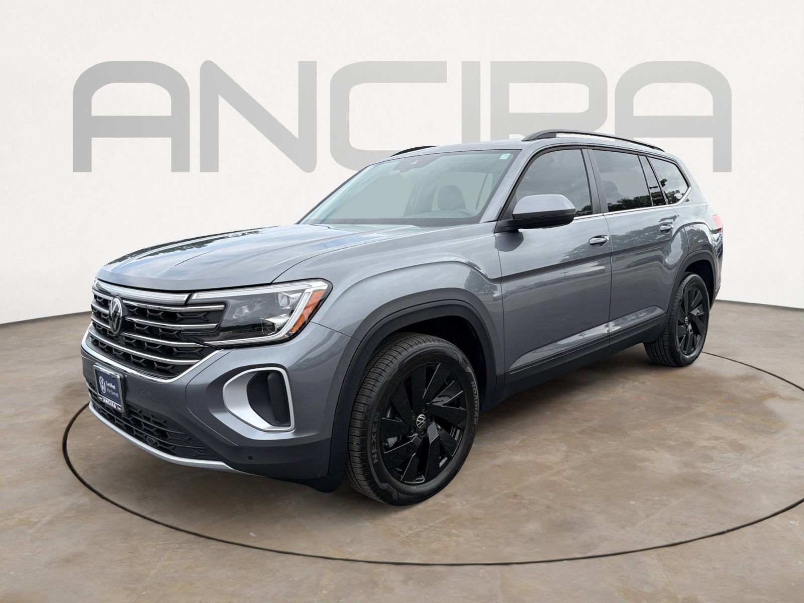 Certified 2025 Volkswagen Atlas SE FWD image 6