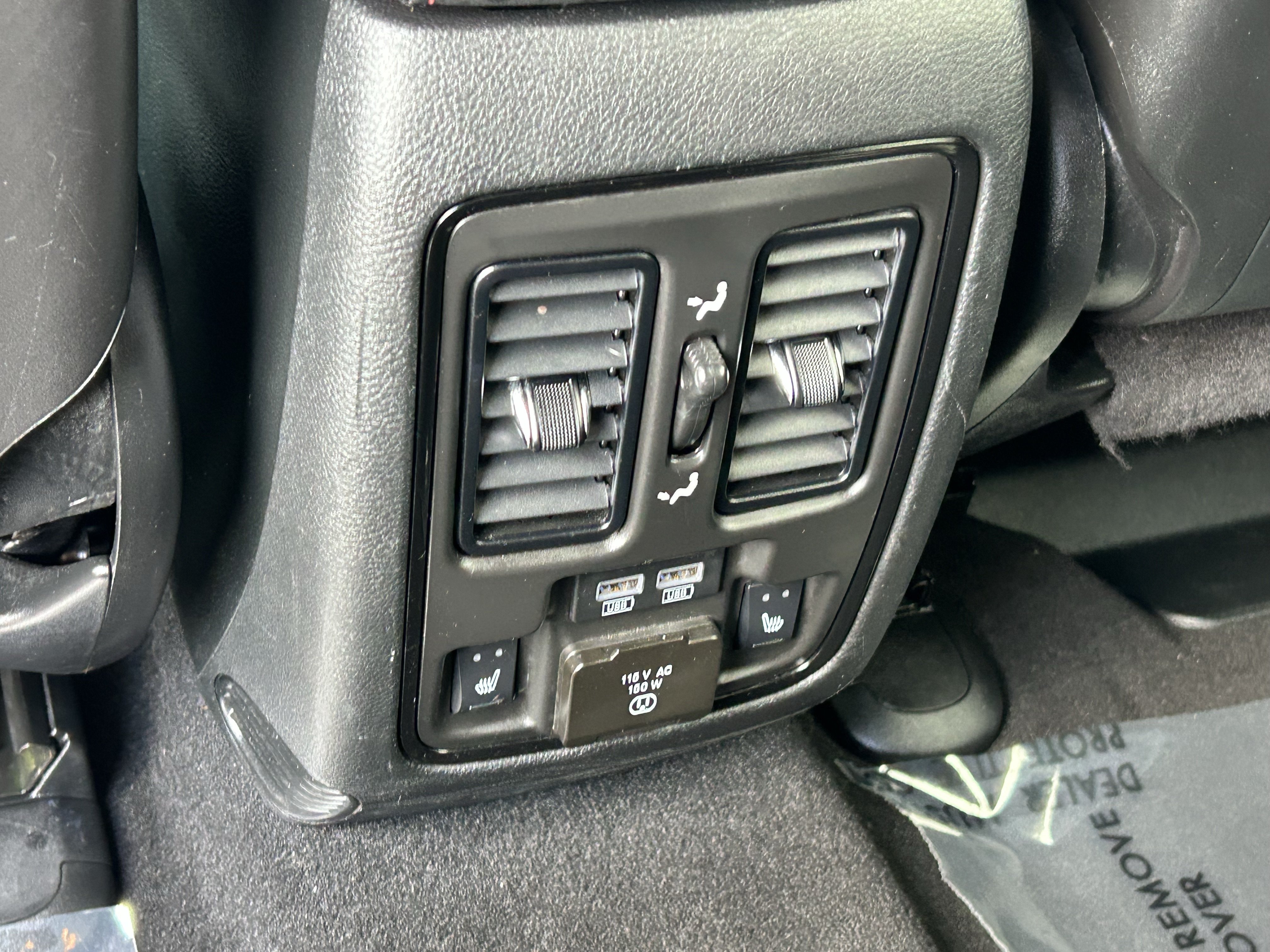 Used 2025 Dodge Durango GT AWD/4WD image 15