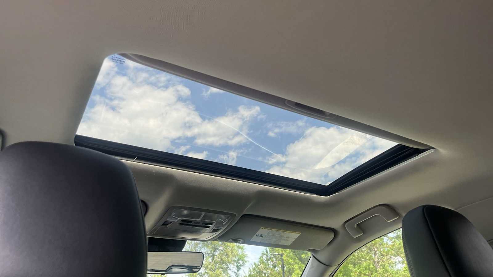 Used 2019 Toyota Highlander Limited AWD/4WD image 36