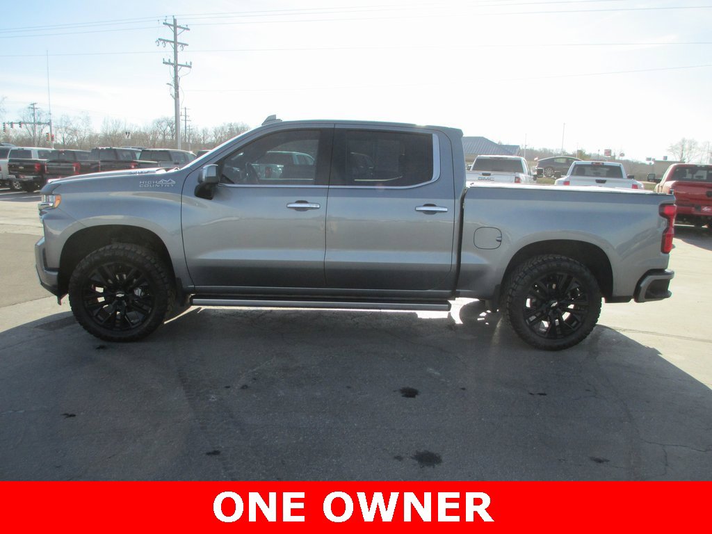 Used 2020 Chevrolet Silverado 1500 High Country w/ Technology Package image 9