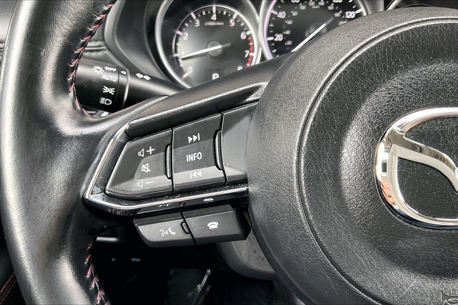 Used 2023 MAZDA CX-5 Carbon Edition image 10