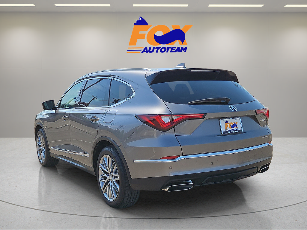 Used 2024 Acura MDX w/ Advance Package AWD/4WD image 3