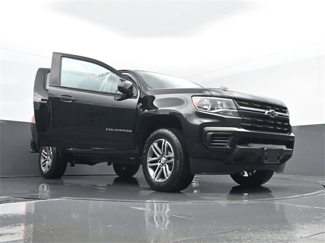 Used 2022 Chevrolet Colorado W/T w/ Custom Special Edition image 29