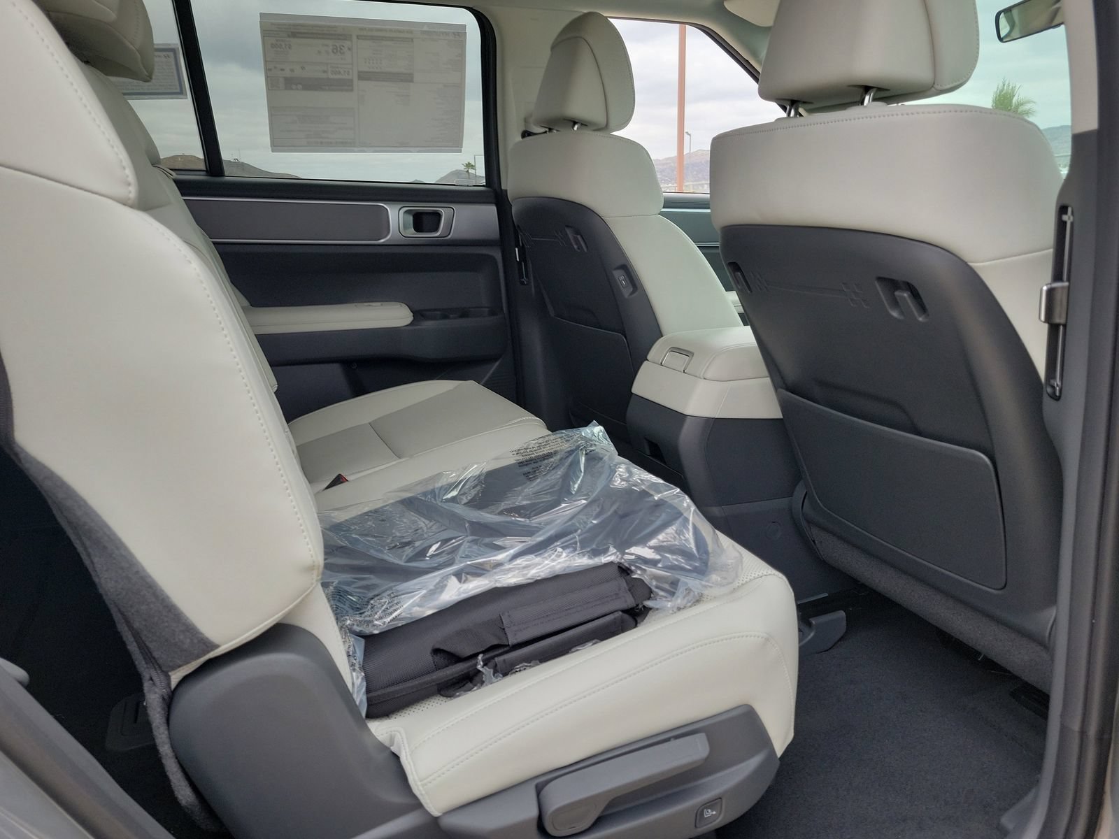 New 2026 Hyundai Santa Fe SEL FWD image 18