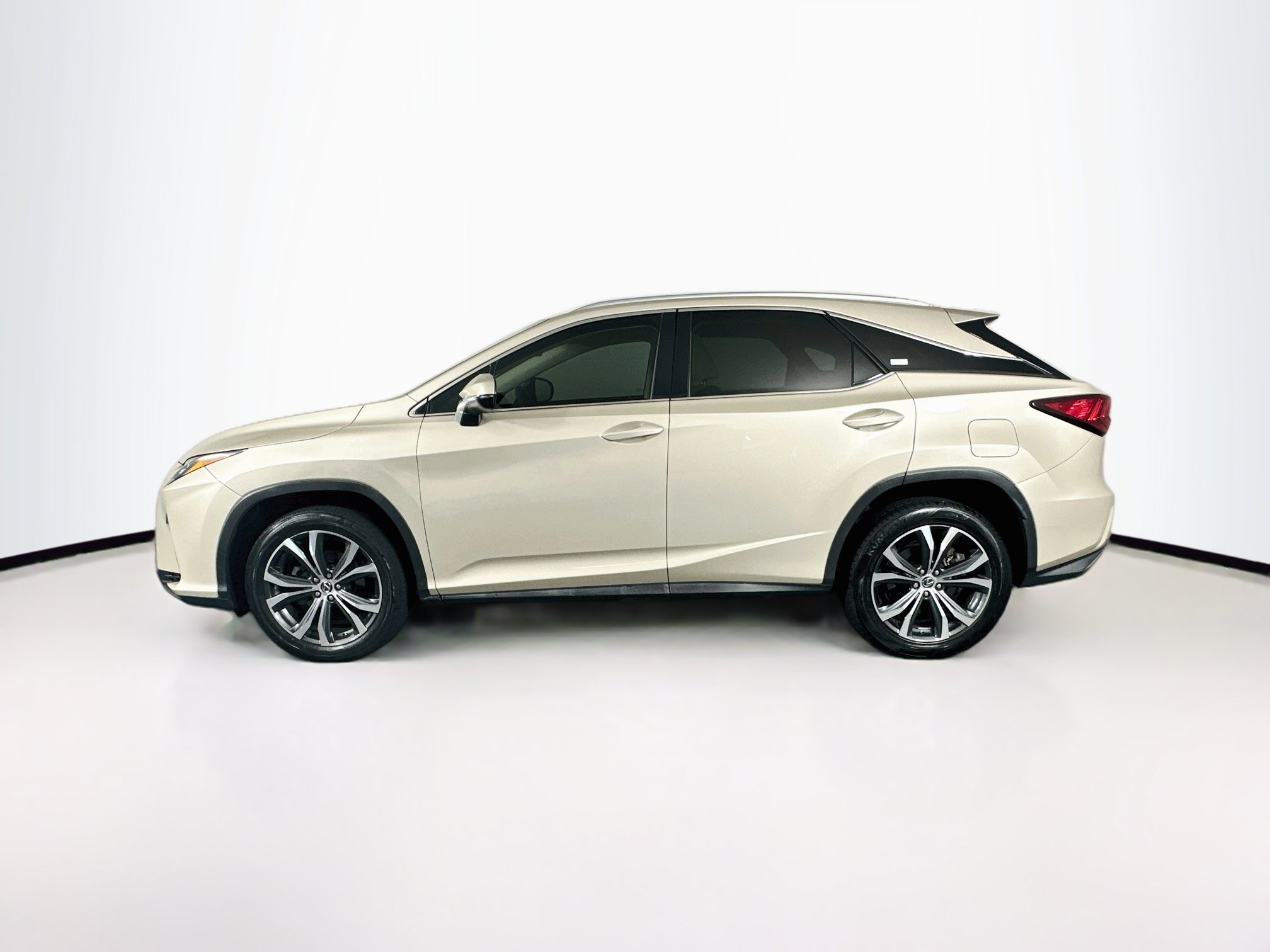 Used 2018 Lexus RX 350 AWD w/ Premium Package image 4