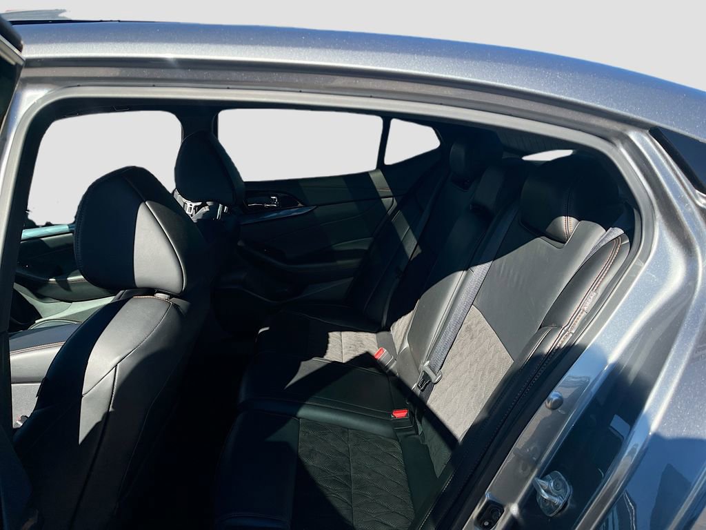 Used 2023 Nissan Maxima SR w/ Sport Mat Group image 25