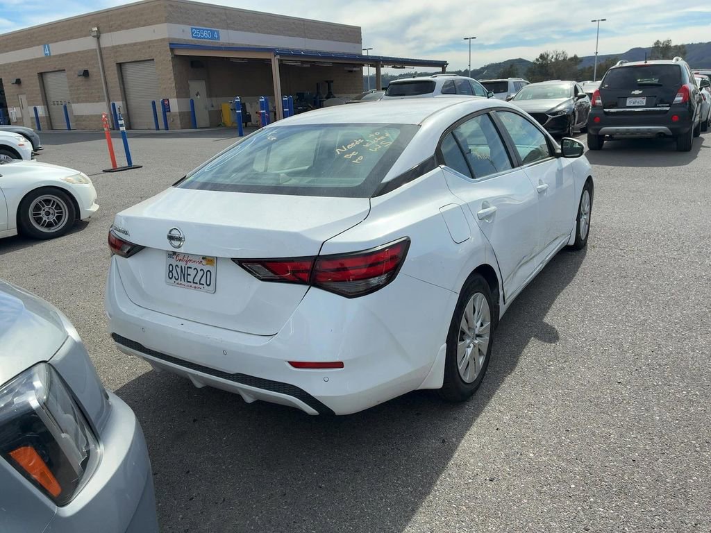 Used 2020 Nissan Sentra S image 8