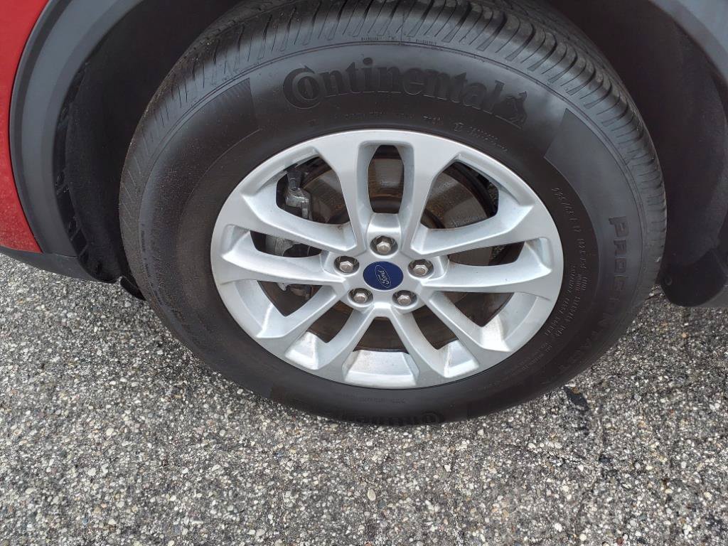 Used 2021 Ford Escape SE w/ Cold Weather Package AWD/4WD image 11