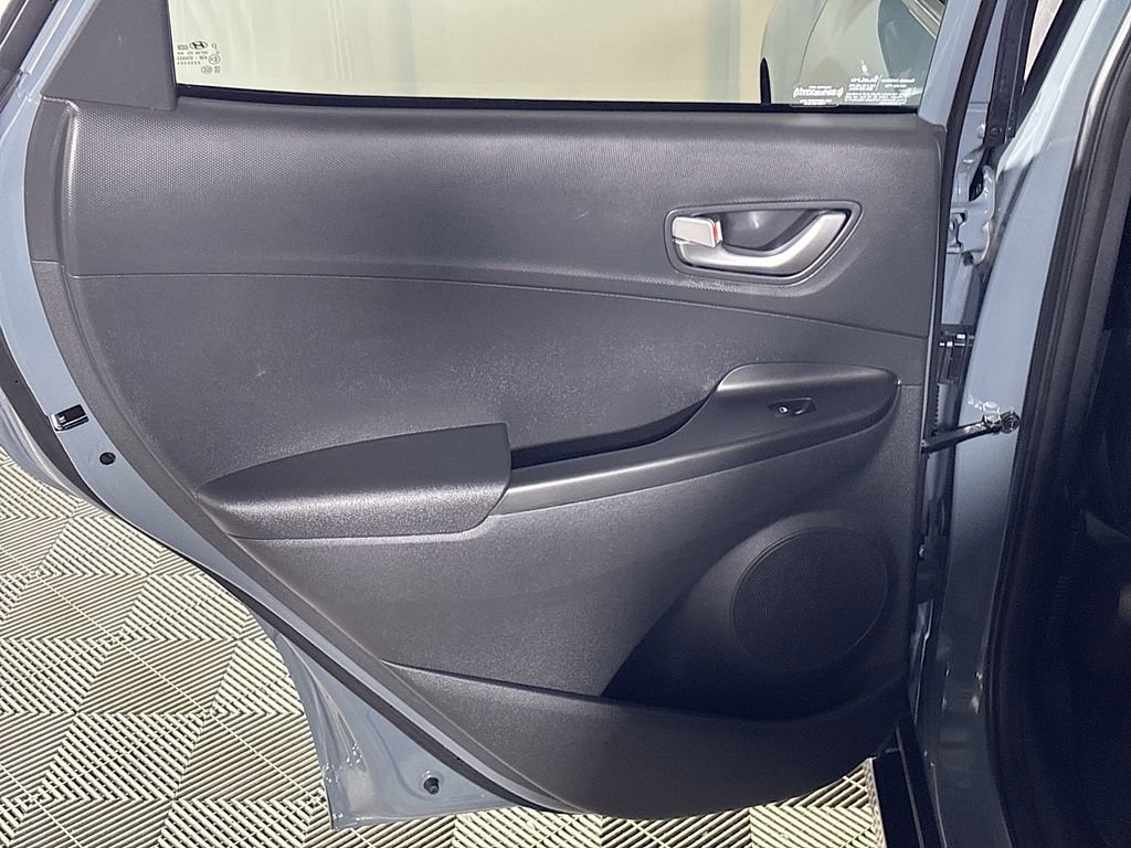 Used 2022 Hyundai Kona SEL w/ Convenience Package FWD image 19