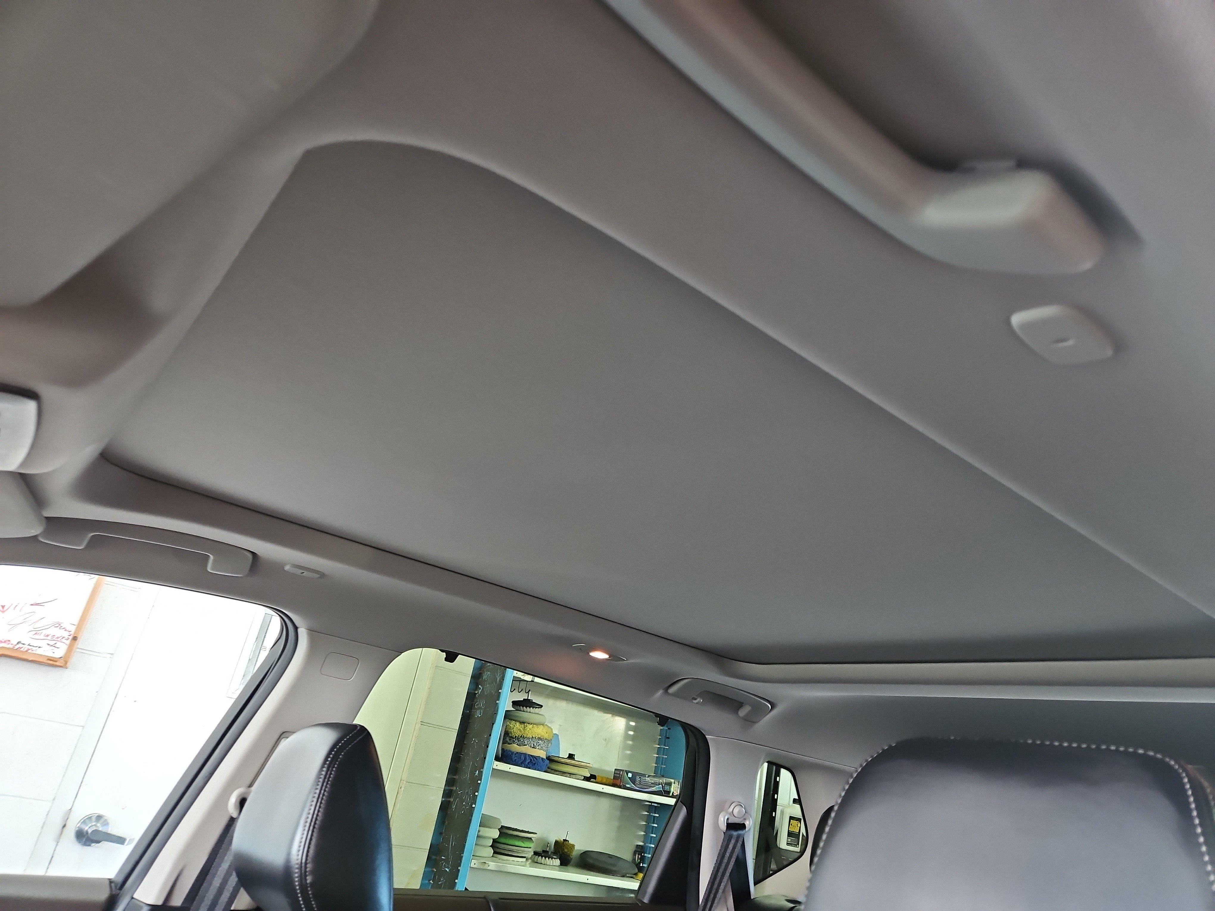 Used 2023 Nissan Rogue SV w/ SV Premium B Package image 12