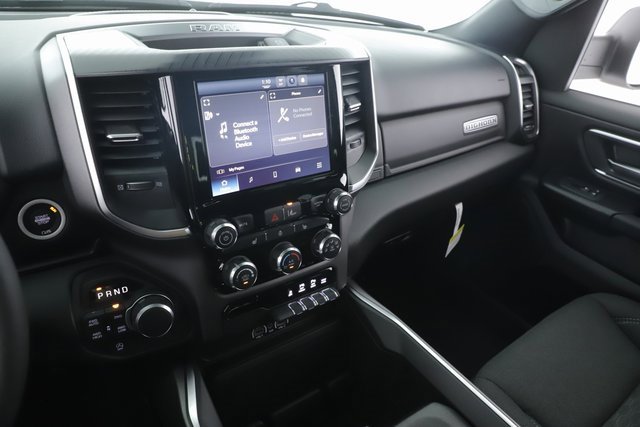 New 2026 RAM 1500 4x4 Crew Cab image 26