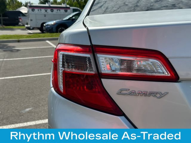 Used 2013 Toyota Camry LE FWD image 33