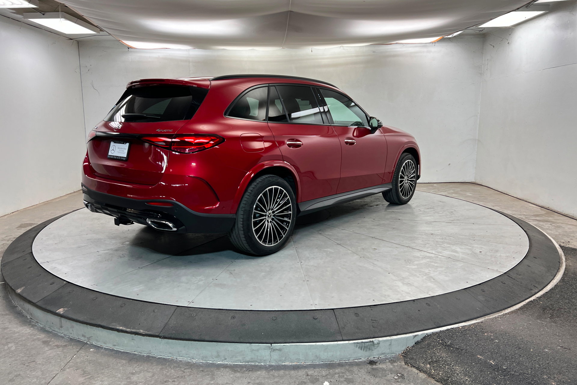 New 2026 Mercedes-Benz GLC 300 4MATIC image 5